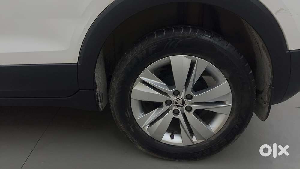 Skoda Kushaq Ambition 1.0l Tsi Mt, 2024, Petrol