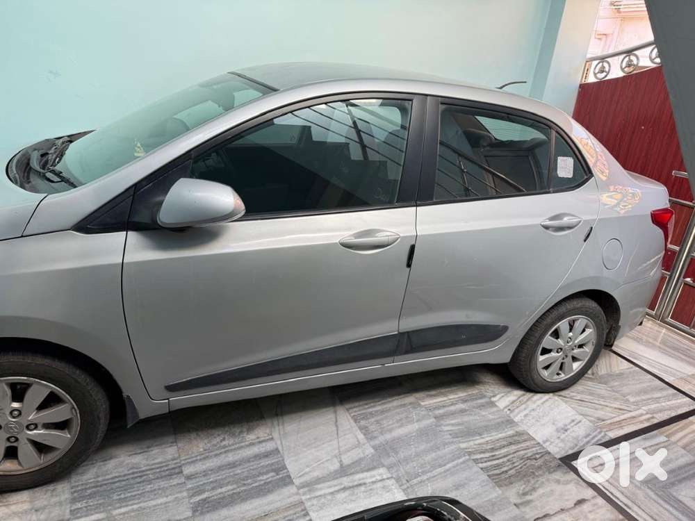 Hyundai Xcent 2014 Second Top Model