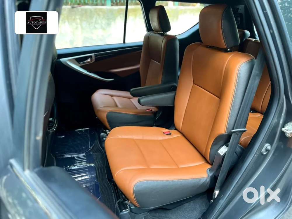 Toyota Innova Crysta [ ] 2.4 Gx At 7 Str, 2022, Diesel