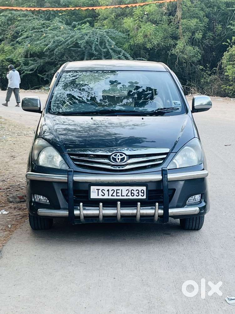 Toyota Innova, 2011, Diesel