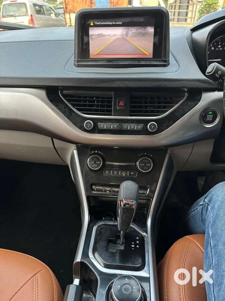 Tata Nexon 1.5 Revotorq Xza Plus Dualtone, 2018, Diesel
