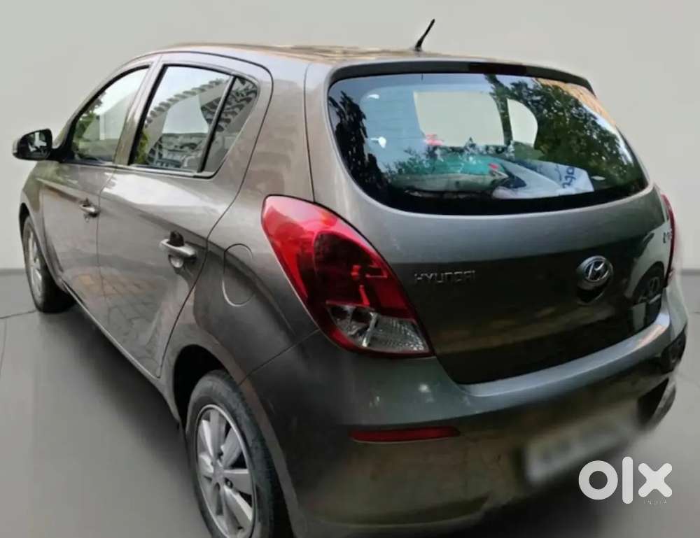 Hyundai I20 Sportz 2012 Petrol Mt