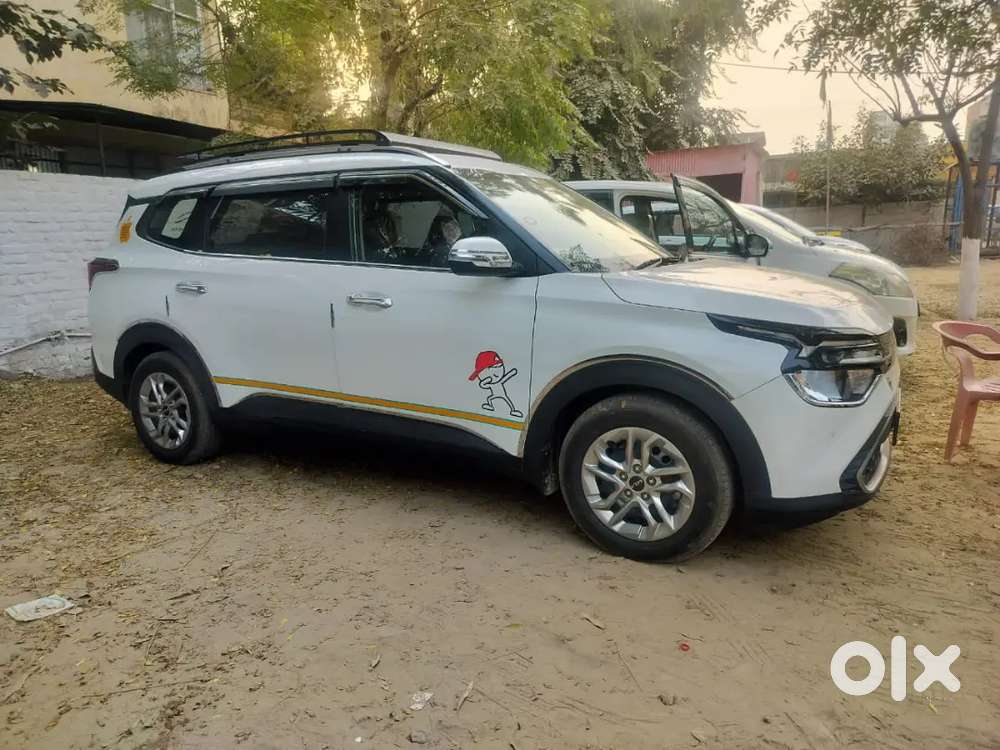 Kia Carens Clavis 2024 Petrol 2024 Km Driven