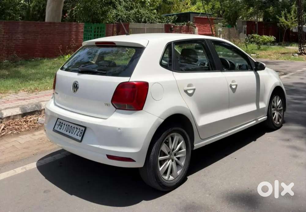 Volkswagen Polo 2015 Diesel (highline) Excellent Condition