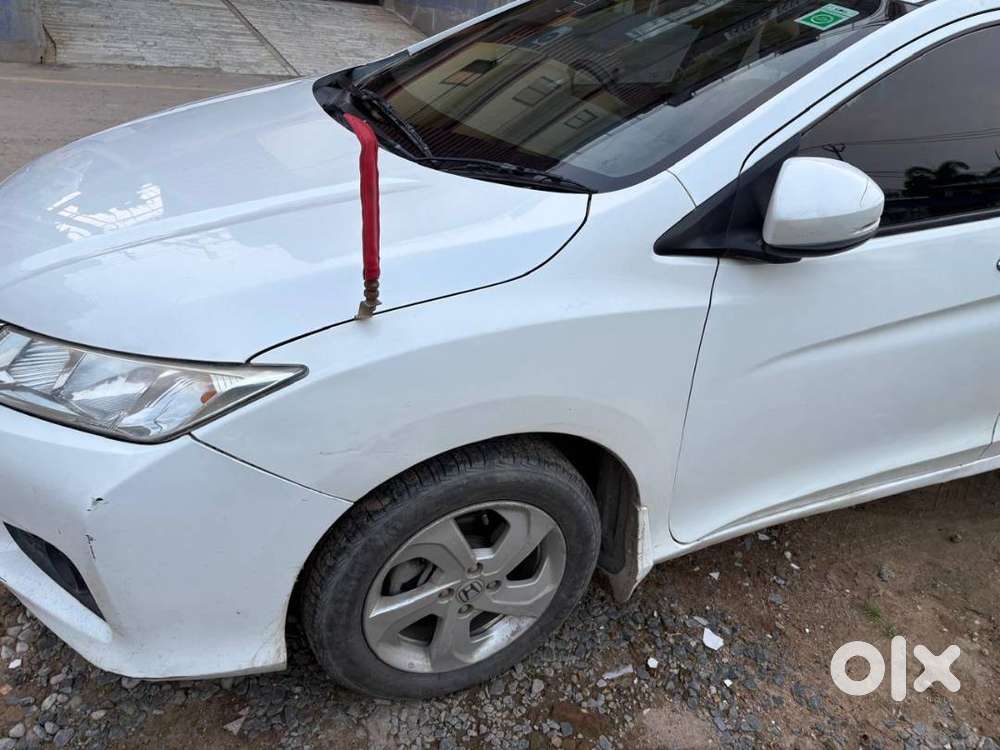Honda City Vx 2015 Petrol,sunroof,interior Modified