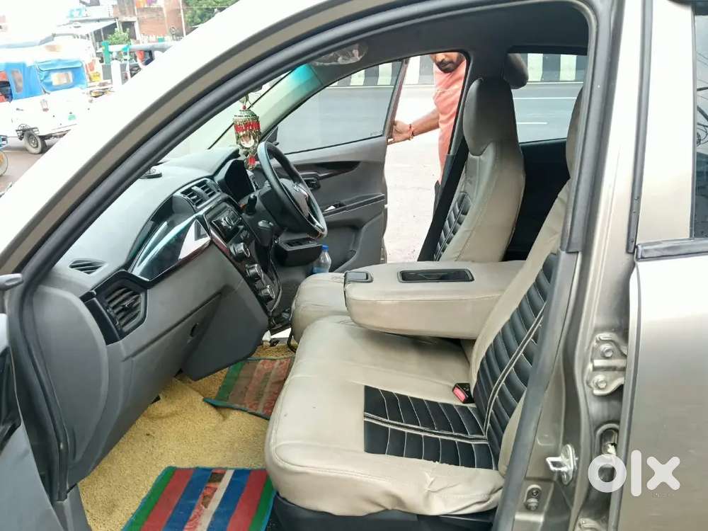 Mahindra Kuv100 Nxt 2018