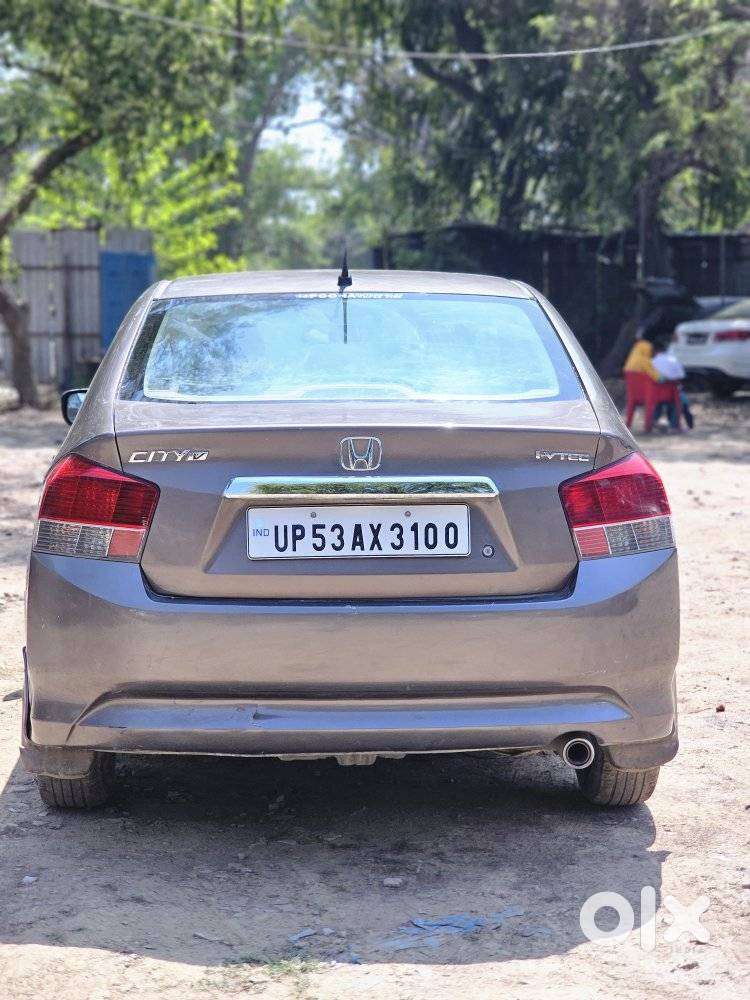 Honda City 2011-2013 V At Exclusive, 2011, Petrol