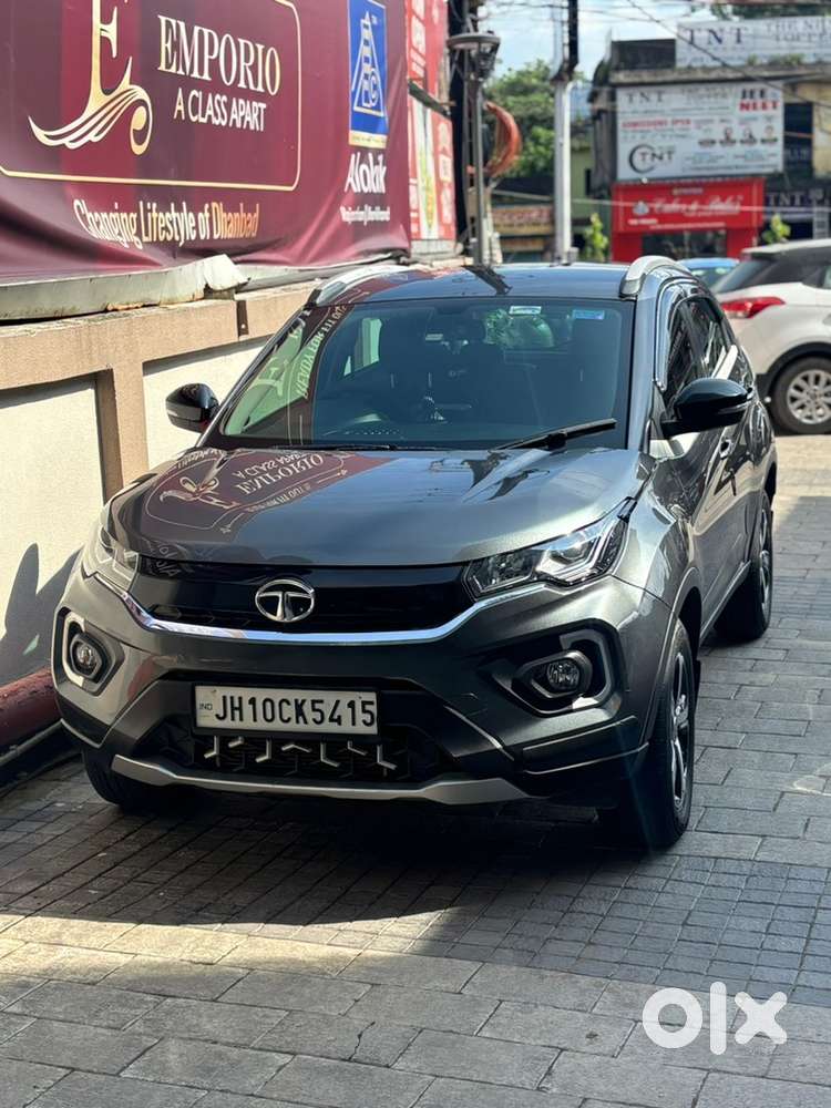 Tata Nexon Petrol Well Maintained
