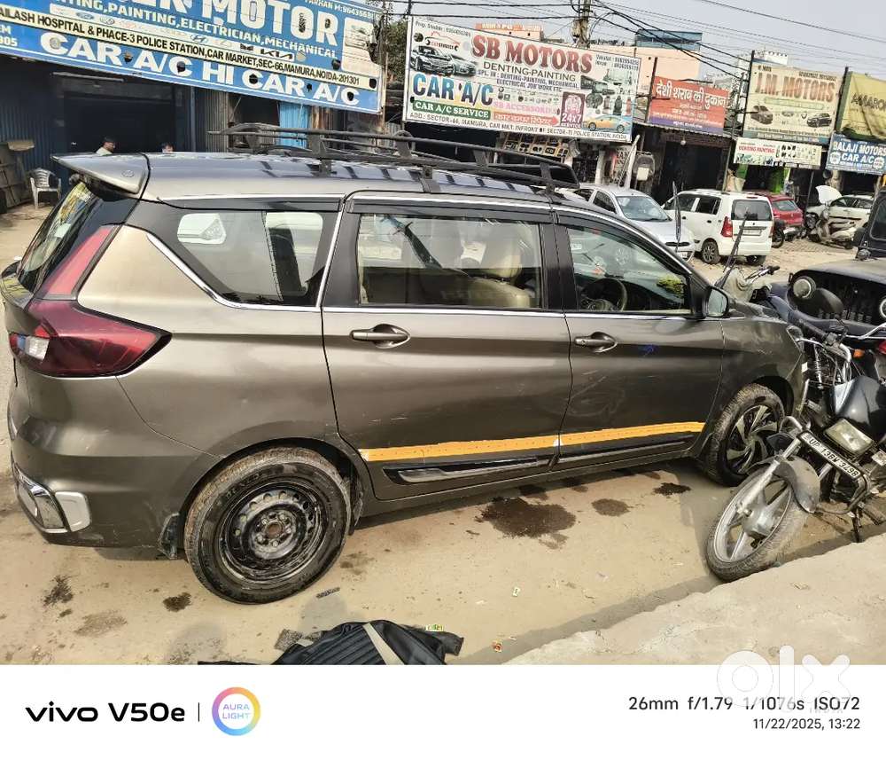Maruti Suzuki Ertiga 2023 Cng & Hybrids 230000 Km Driven