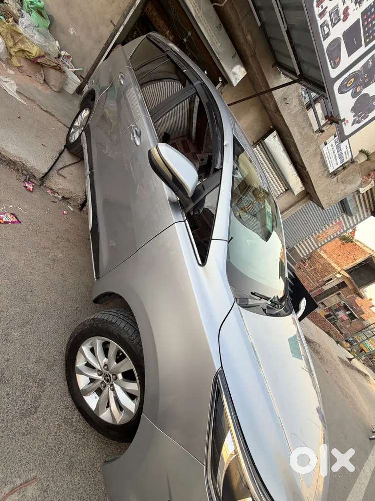 Toyota Innova Crysta 2018 Diesel Manual