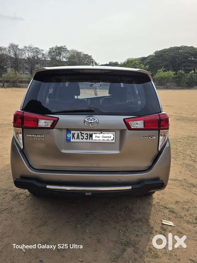Toyota Innova Crysta 2.8z Automatic, 2017, Diesel