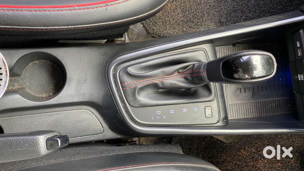 Hyundai New I20 1.0 Asta (o) Turbo Dct Dual Tone, 2021, Petrol