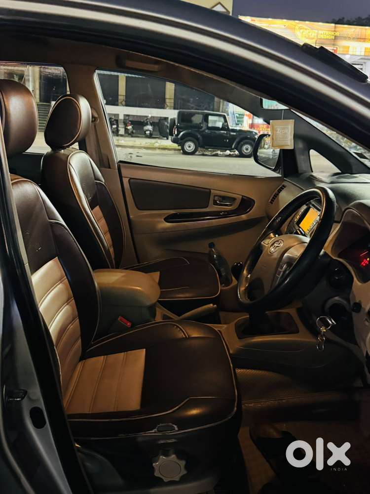 Toyota Innova 2.5 V 7 Str, 2014, Diesel