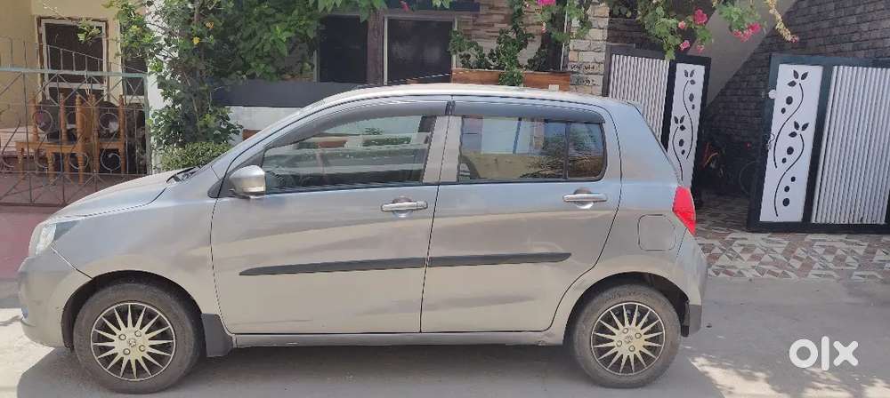 Running Me H Mast Car H