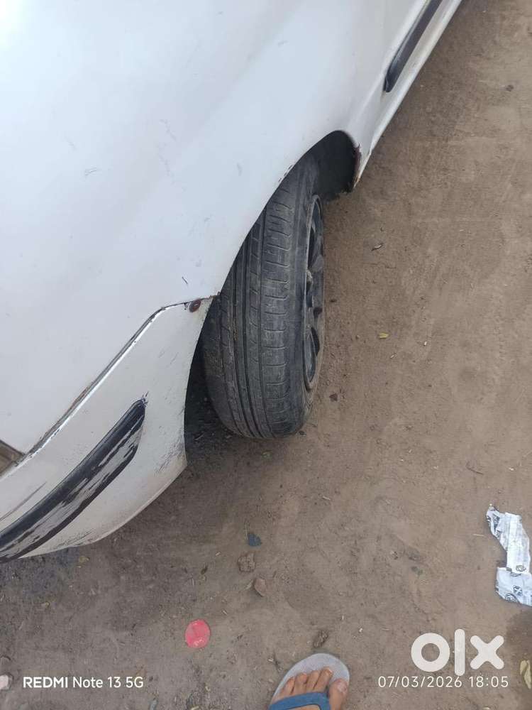 Hyundai Car 2009 Odometer 50000