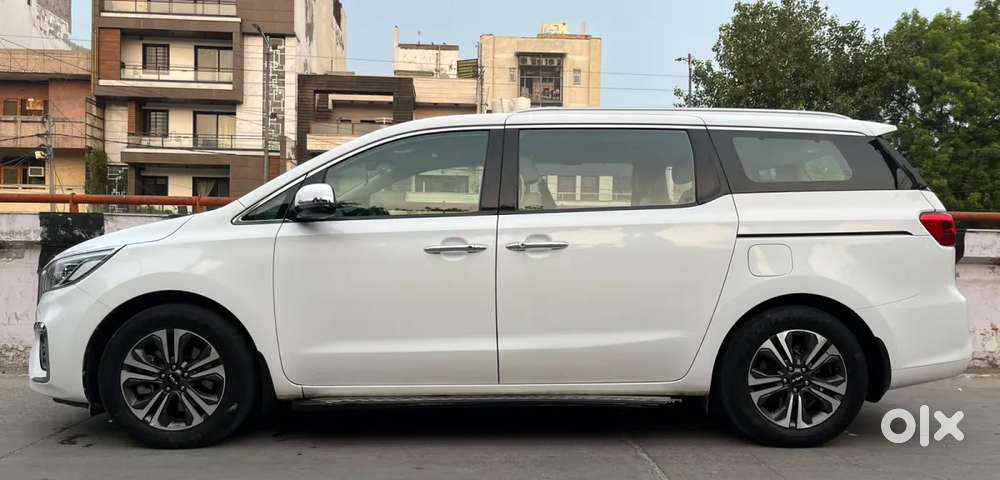 Kia Carnival, 2023, Diesel