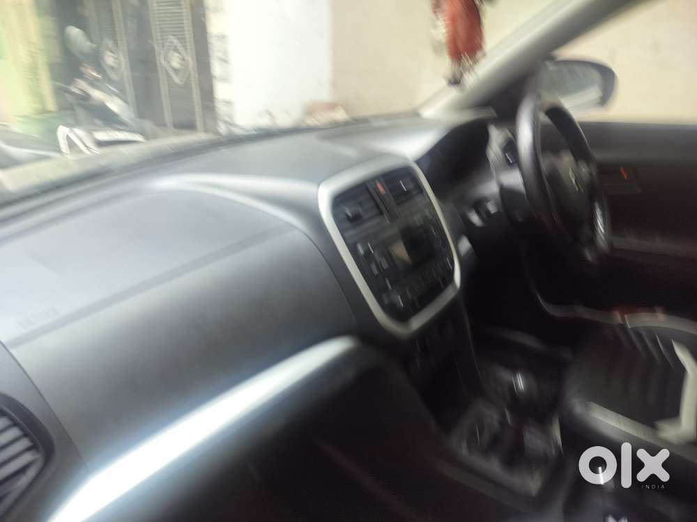 Maruti Suzuki Brezza 1.5 Lxi Smart Hybrid, 2021, Petrol