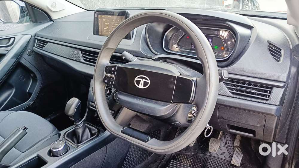 Tata Nexon Smart Plus1.2 Revotron Petrol 5 Mt, 2025, Petrol