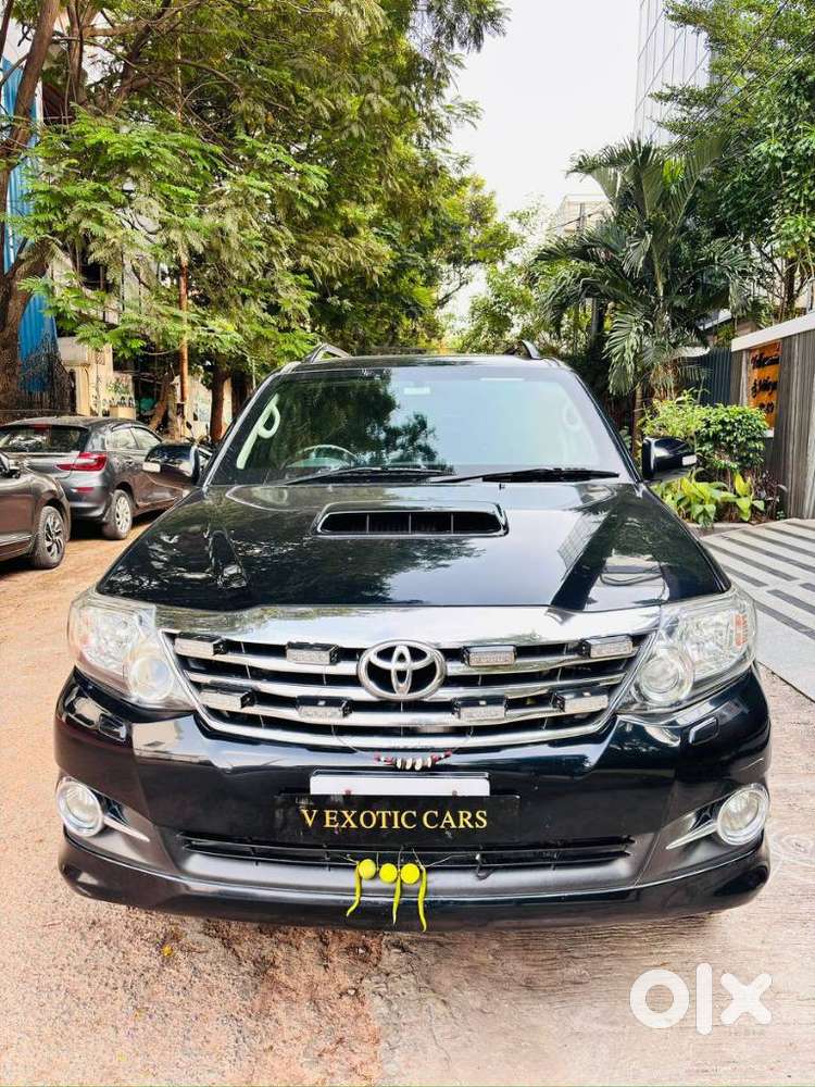 Toyota Fortuner 3.0 4x4 Manual, 2015, Diesel
