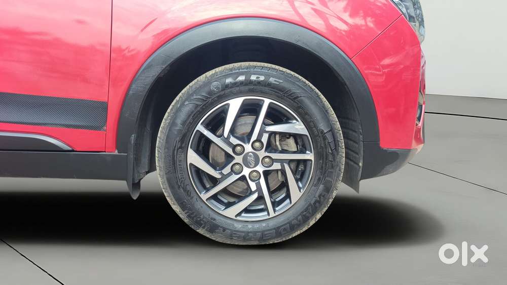 Mahindra Xuv300 W8 (o) 1.5 Diesel Amt, 2022, Diesel