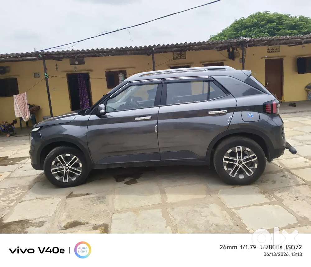 Hyundai Venue Knight Edition Petrol Manual 2025