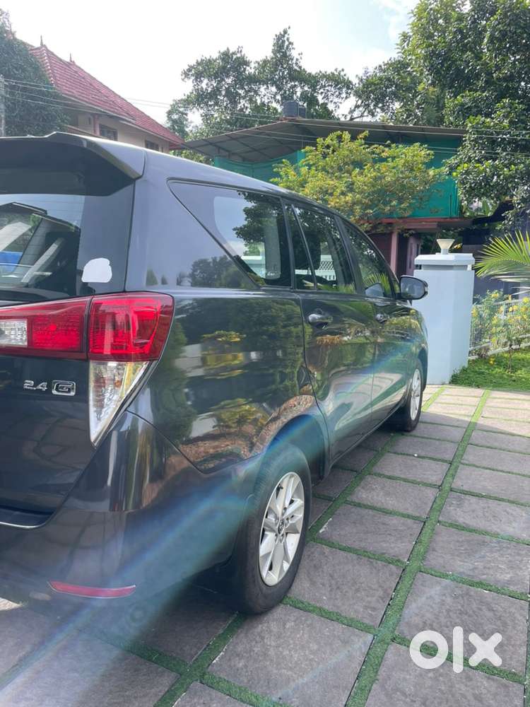 Toyota Innova Crysta 2017