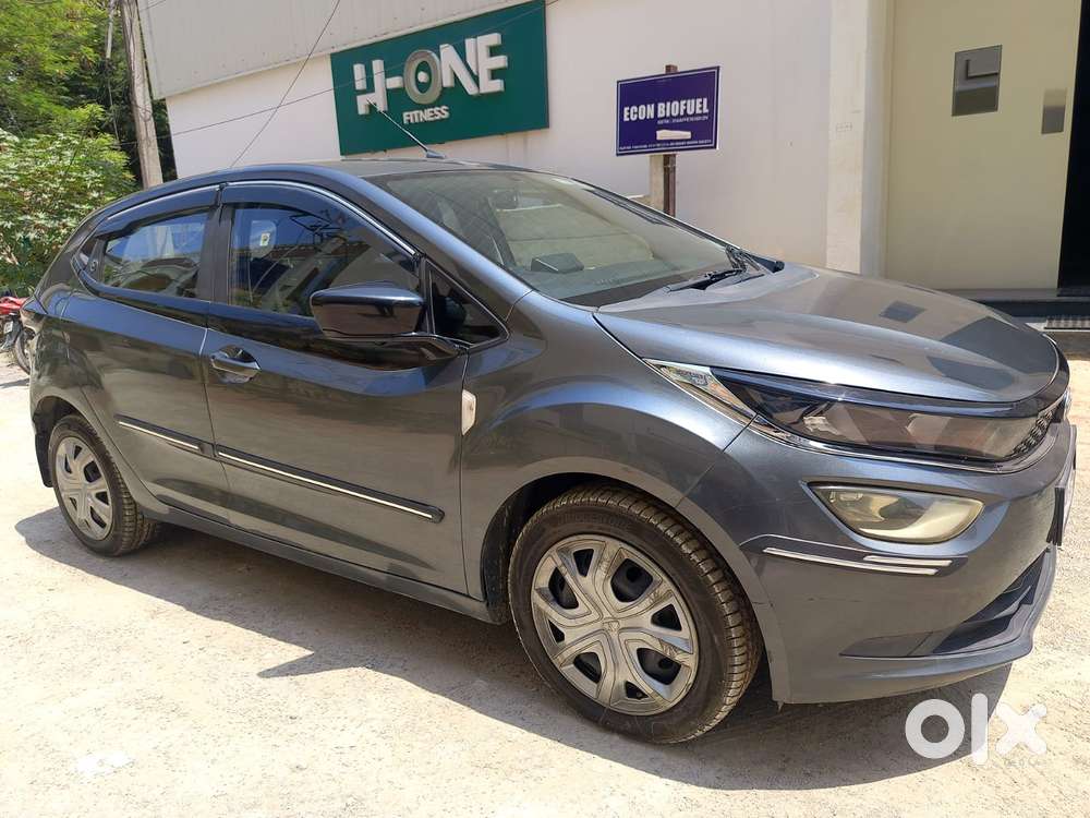 Tata Altroz 1.2 Xm, 2023, Petrol