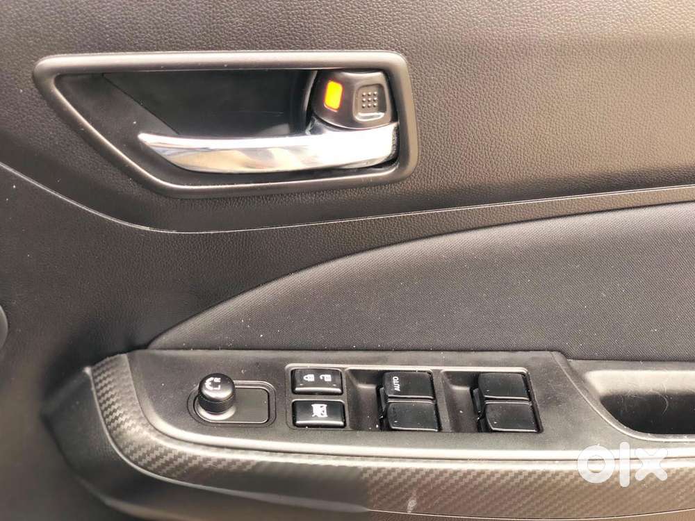 Maruti Suzuki Swift Vxi Optional, 2023, Petrol