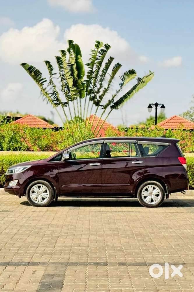 Toyota Innova Crysta 2.8z Automatic, 2019, Diesel