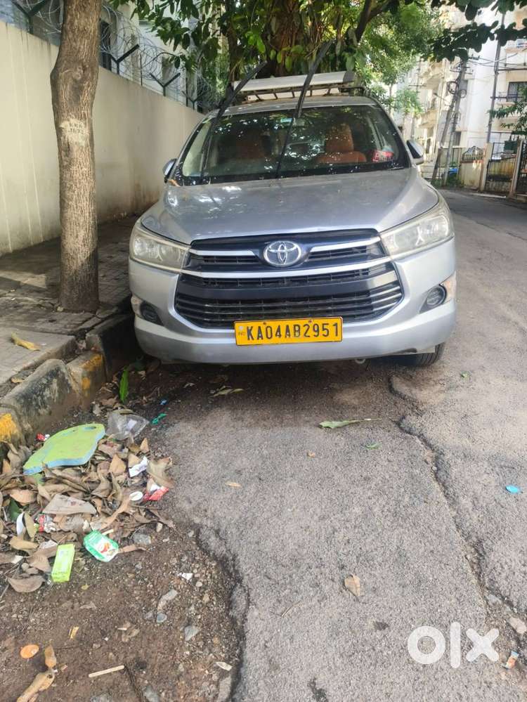 Toyota Innova Crysta 2017 Diesel 410042 Km Driven