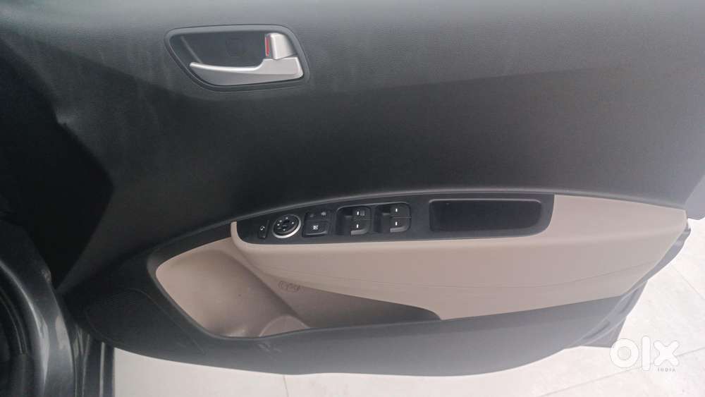 Hyundai Grand I10 [ ] 1.2 Kappa Vtvt Sportz At, 2018, Petrol