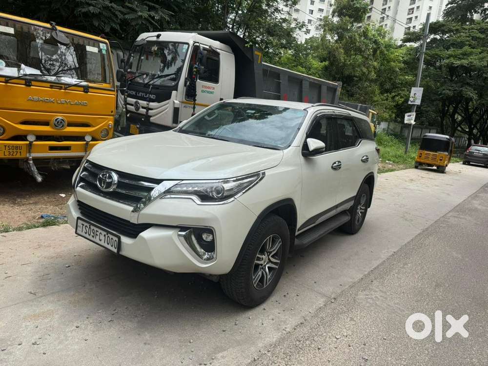 Toyota Fortuner Diesel 2018 Km Driven