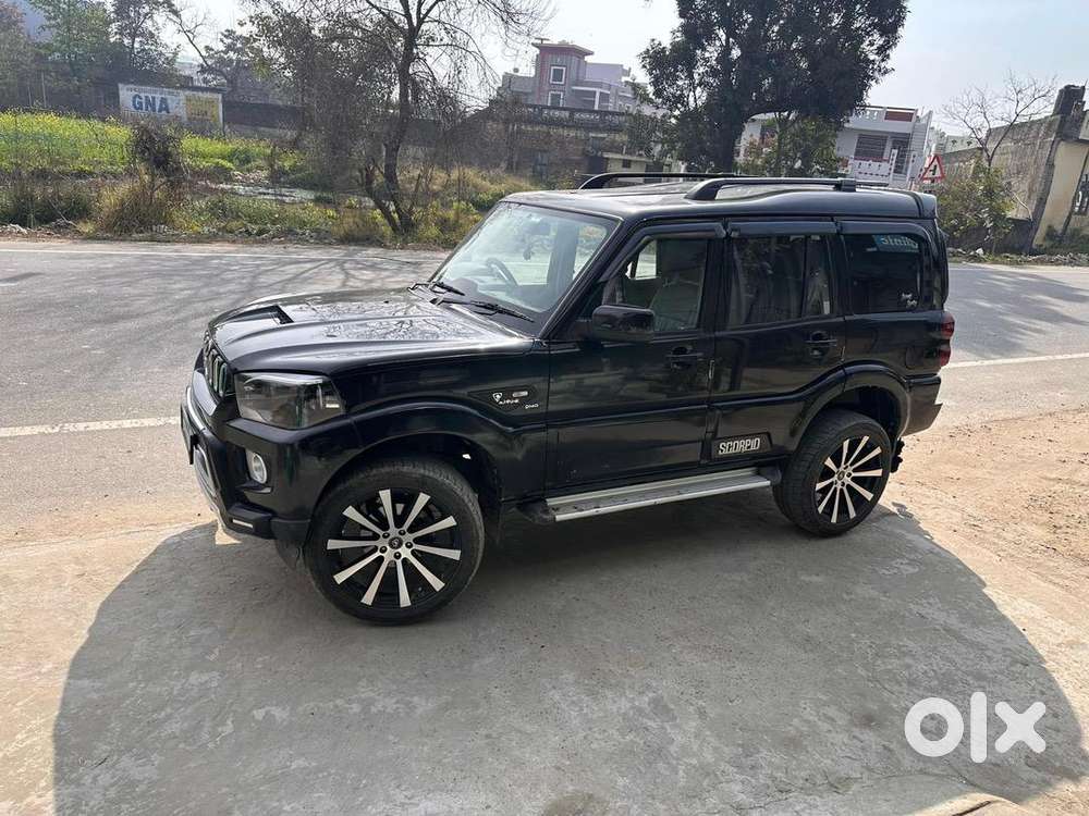Mahindra Scorpio 2021 Diesel 25000 Km Driven