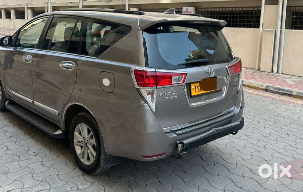 Toyota Innova Crysta 2.4 V 8 Str, 2019, Diesel
