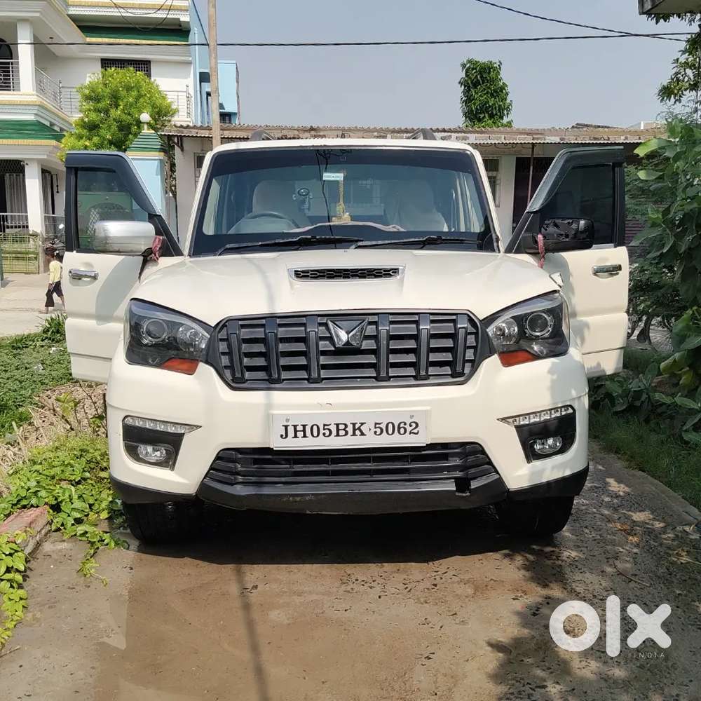 Mahindra Scorpio 2016 Diesel 80000 Km Driven