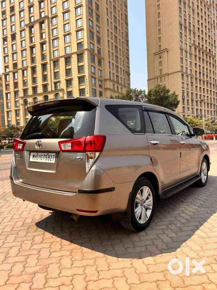 Toyota Innova Crysta 2.8z Automatic, 2017, Diesel