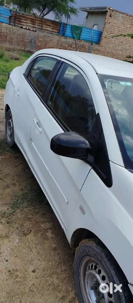 Honda Amaze 2013
