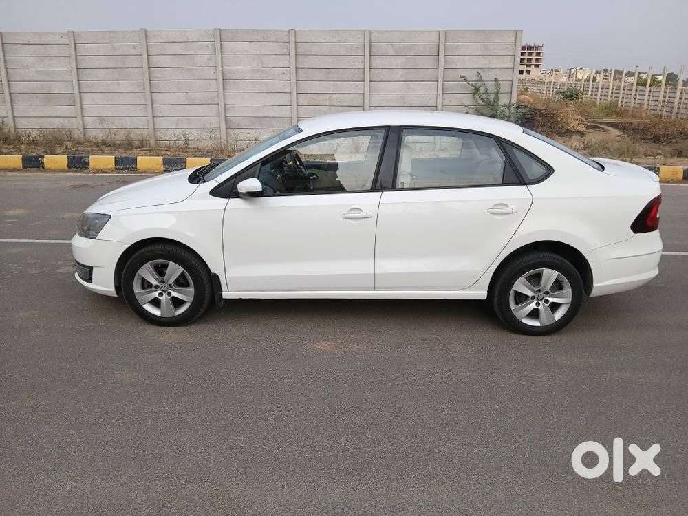 Skoda Rapid 1.5 Tdi At Style, 2017, Diesel