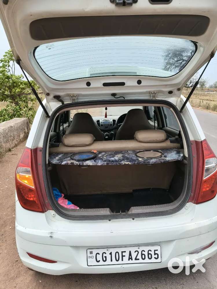 Car Best Condition Me Hai Personal Kam K Liye Bechna Pad Raha Hai