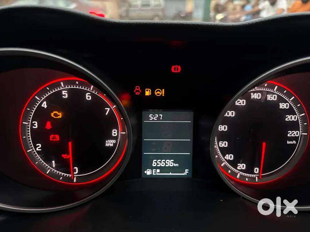 Maruti Suzuki Swift Vxi 2020