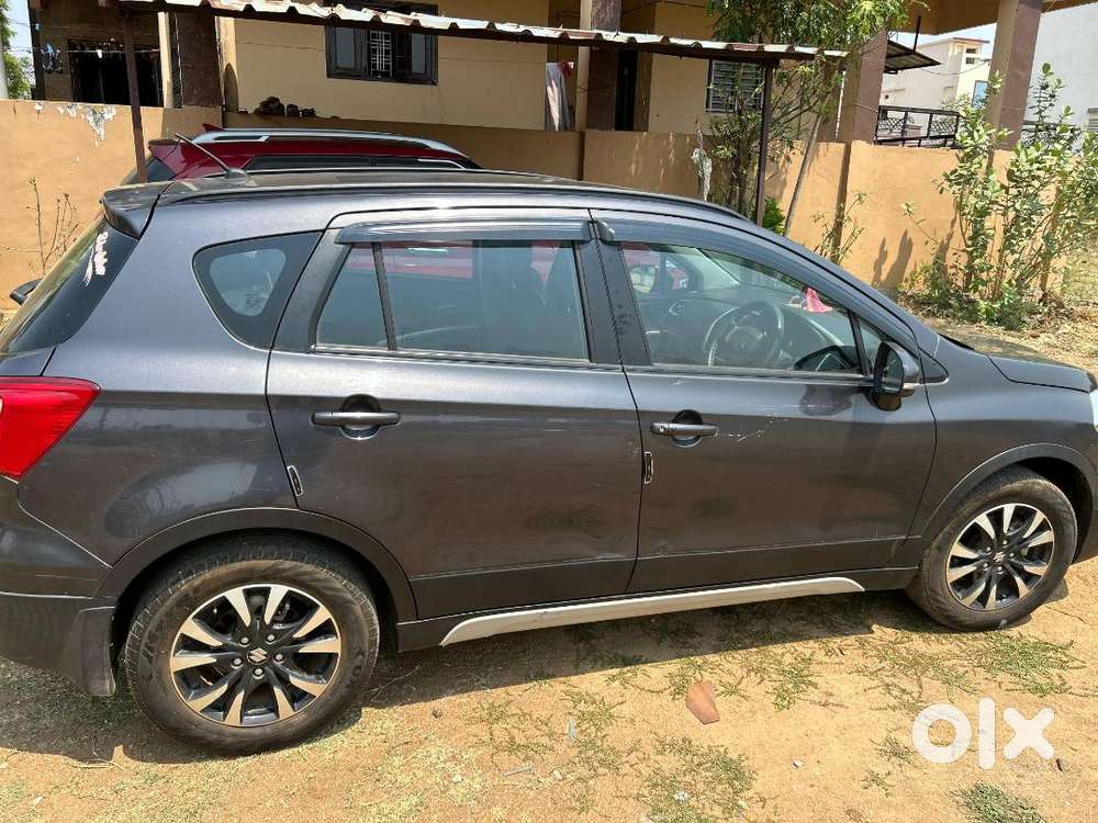 Maruti Suzuki S-cross 2022