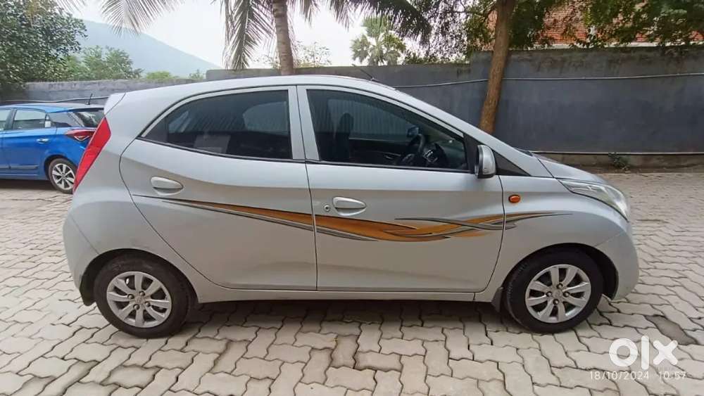 Hyundai Eon 2013 Petrol Well Maintained