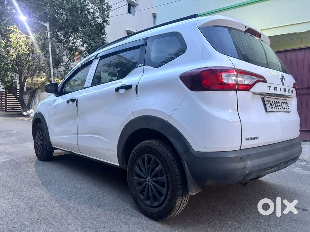 Renault Triber Rxz Urban Night Limited Edition, 2020, Petrol