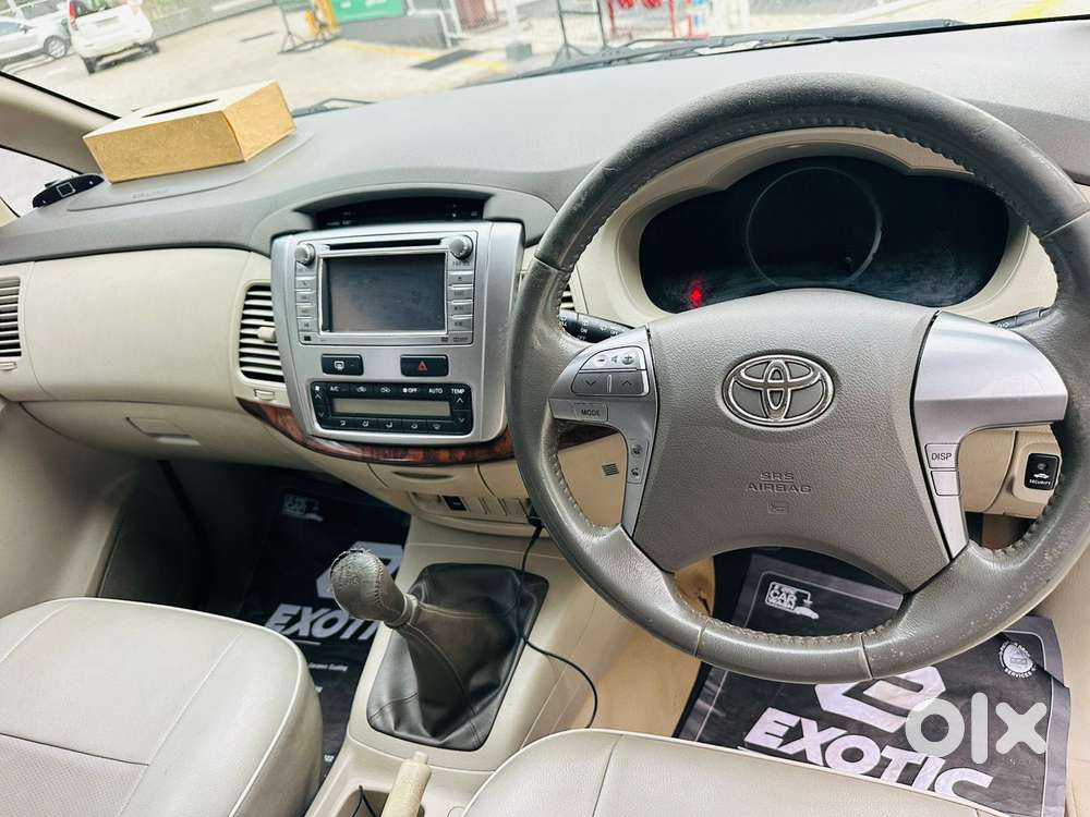 Toyota Innova 2.5 V 7 Str, 2015, Diesel