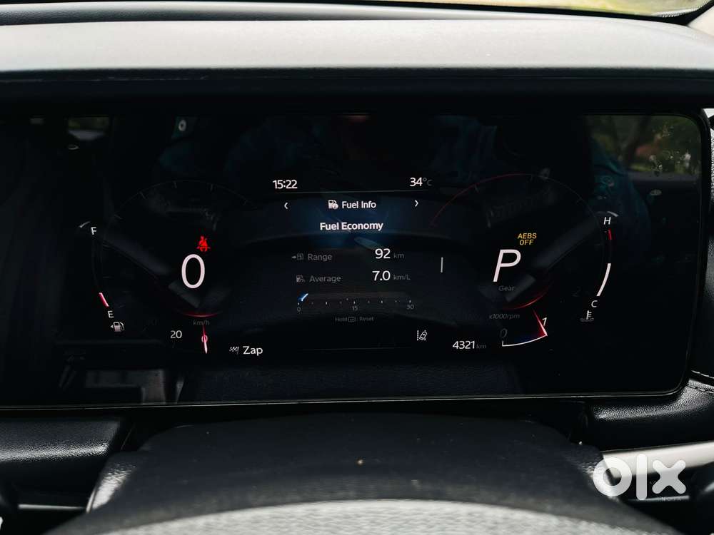 Mahindra Xuv700 2.2 Ax 7 Diesel At Str, 2025, Diesel
