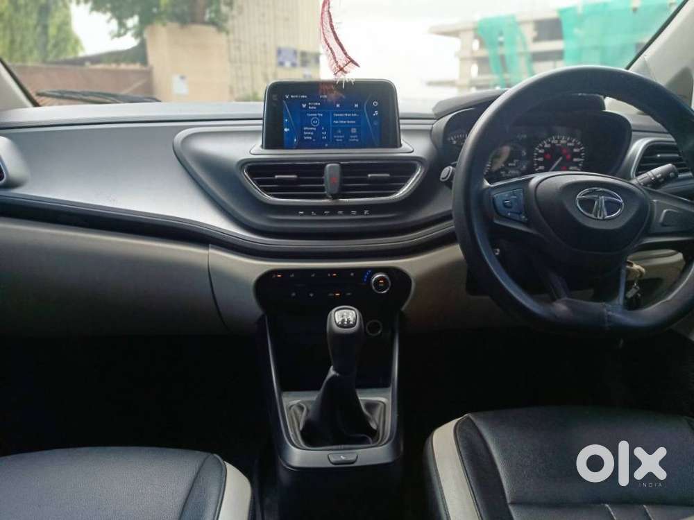 Tata Altroz, 2023, Cng & Hybrids