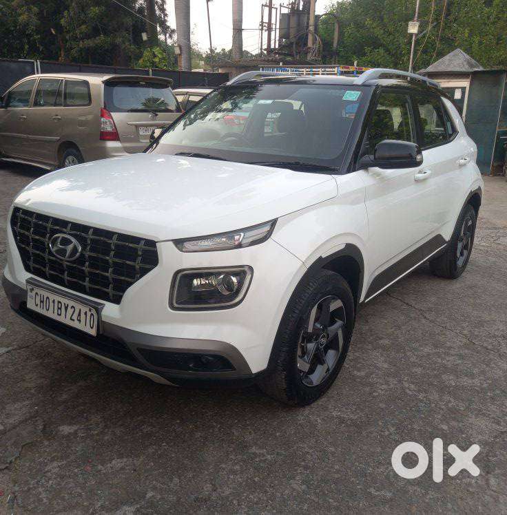 Hyundai Venue Sx Dual Tone, 2019, Diesel