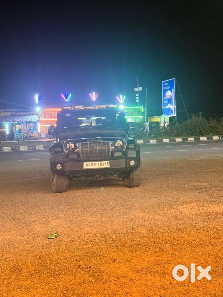 Thar 4x4 Top Model Hard Top  2024  Br01