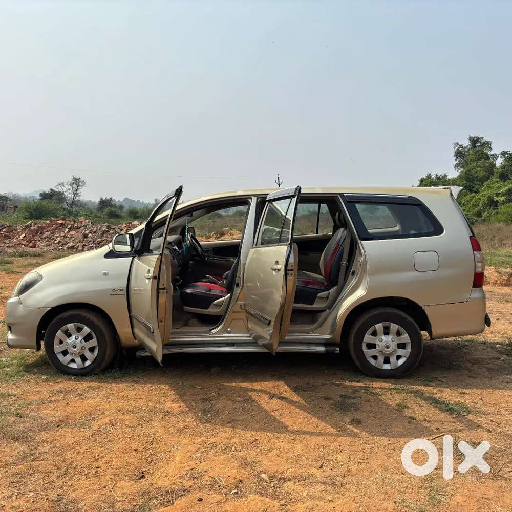 Toyota Innova 2007 Diesel 185000 Km Driven