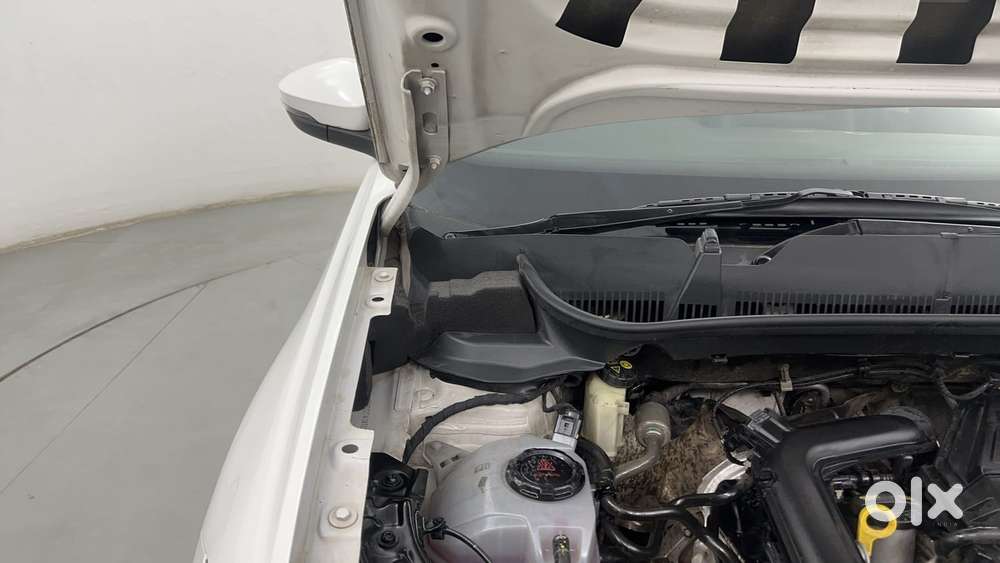 Volkswagen Taigun 1.0 Tsi Highline At, 2022, Petrol